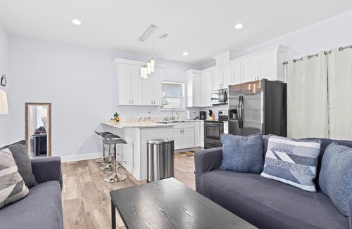 Tampa Apartment | The Saint – 2BR Home | Central Tampa