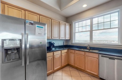 Sandbridge Hotel | The Sandbridge Dunes - Atlantic View Penthouse 415
