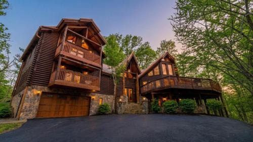 Stanton House | The Sentinel by The Hideaways