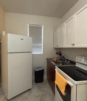 East Little Havana Apartment | The Studio 6 Little Havana Walk to Marlins Stadium