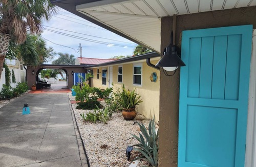 Englewood Villa | The Tarpon, at Paradise Cove