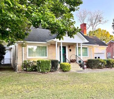 Augusta House | The Tee Time Cottage