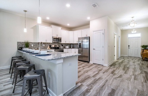 Davenport House | The Ultimate Guide to Renting Your 5 Star Villa on Champions Gate Resort, Orlando Mansion 1817