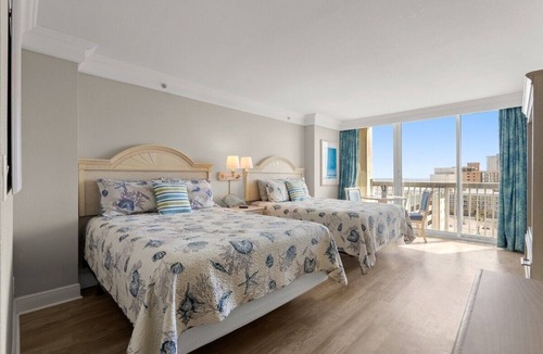Ortona Park Apartment | The Viewpoint | Ocean & City Views | 8th Floor