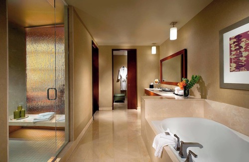 Downtown Memphis Hotel | The Westin Memphis Beale Street