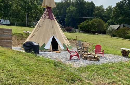 Cullowhee RV Rental | Tipi Tranquility-Glamping at it's best