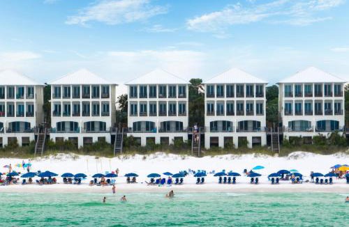 Delos House | Toes In The Sand-ON GULF-FRANGISTA BEACH