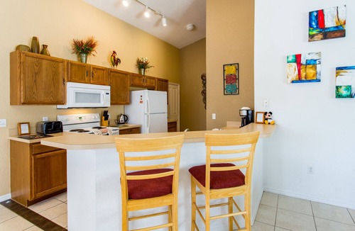 Loughman Villa | Town Center Reserve - Superior Disney Villa with Lake View, free WiFI & Netflix