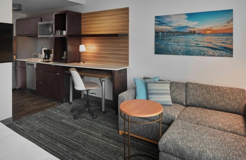 Estero Hotel | TownePlace Suites by Marriott Fort Myers Estero