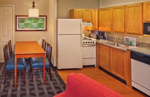 Weston Hotel | TownePlace Suites by Marriott Fort Lauderdale Weston