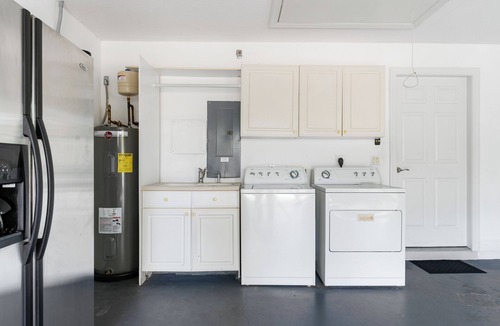 Gifford House | Townhouse in Most Popular Tennis Facility