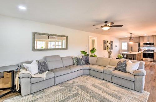 Townville House | Townville Lake House w/Private Dock, Kayaks!