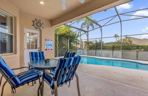 Calabay Parc House | Toy Story & Mickey! Big Screen! Disney! 416