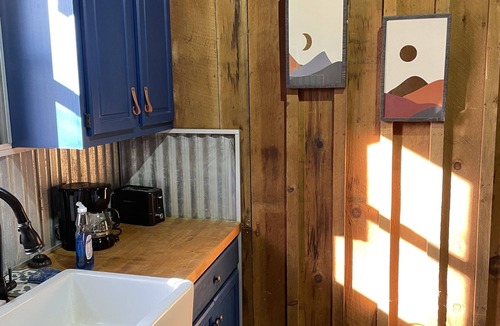 Greeneville Cabin | Tranquil cabin along the Appalachian Trail