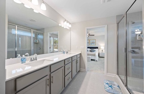 Clayton House | Tranquil Retreat on Echo Canyon Dr