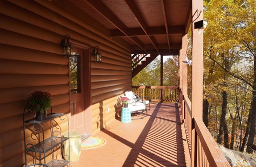Piney Creek Cabin | Tranquil Retreat w/New River and Mountain Views! River Access, Hiking