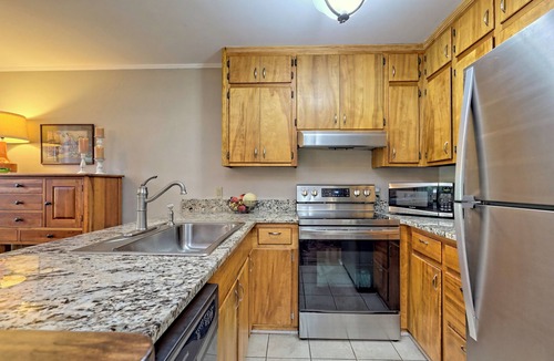 Franklin Villa | Treetop Haven - Updated with Golf Course & Forest Views - Dog friendly!