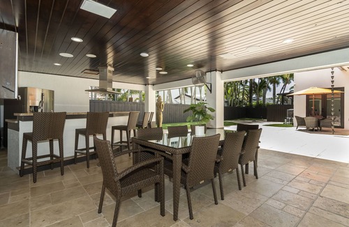 Cutler Bay Villa | Tropical deluxe villa- weekly and monthly discounts available!.