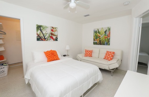 Melaleuca Gardens House | Tropical home with panoramic view of the canal. Fishing getaway near the ocean!