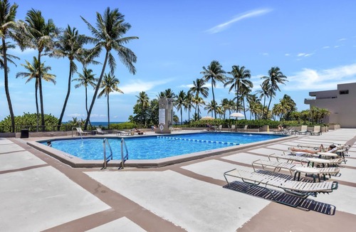 Key Biscayne Condo | Tropical Retreat with Beach & Resort Amenities