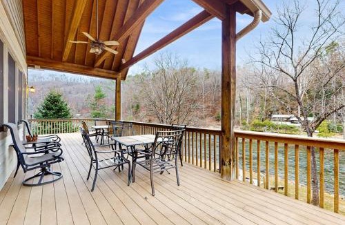 Sylva House | Tuckaway Retreat