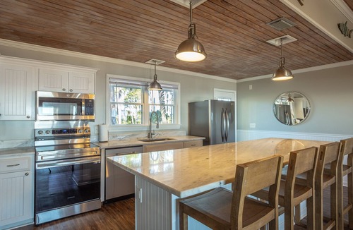 Alligator Point House | "Tucked Away" Private Beachfront Home in Secluded Area