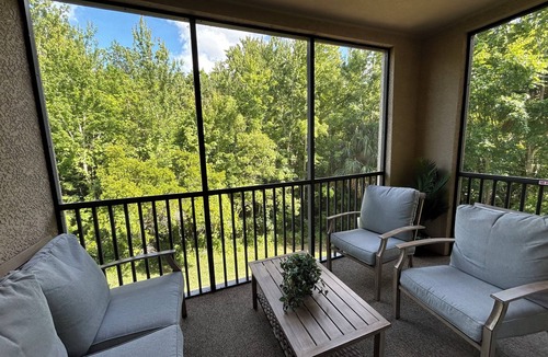 Four Corners Condo | Tuscan Villa 3br/2ba Bldg 1 beside pool with hot tub near Disney and Golf