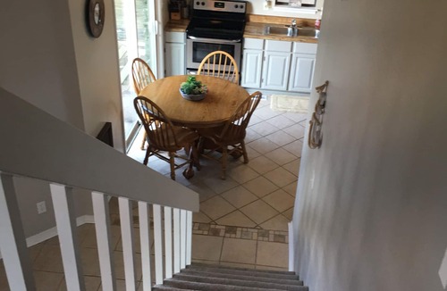 Rogersville House | Twin Rivers Cabin of Rogersville “Fisherman’s Paradise"