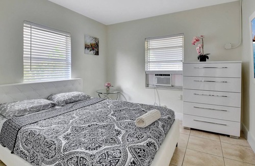 Delray Beach Cottage | Two bedroom cottage walk to Atlantic, pet friendly, free parking