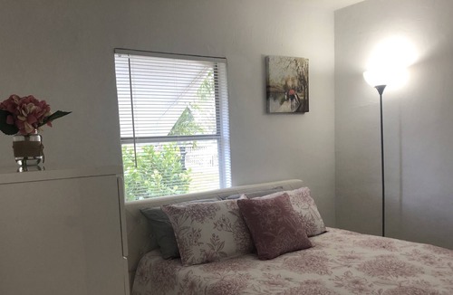 Delray Beach Cottage | Two bedroom cottage walk to Atlantic, pet friendly, free parking