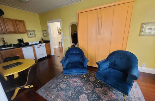 Downtown Condo | Two Duval Street Suites w free parking and heated pool