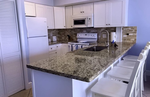 Tavernier Condo | Two Panoramic Ocean Views from the Living room and Master Bedroom in this Condo