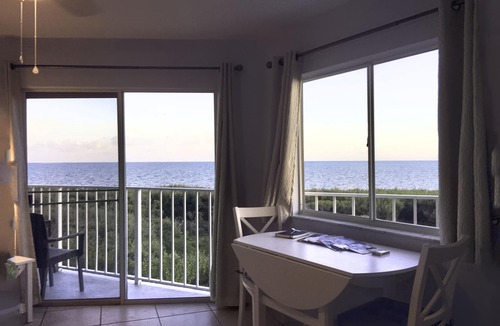 Tavernier Condo | Two Panoramic Ocean Views from the Living room and Master Bedroom in this Condo