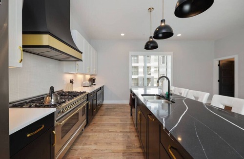 West End House | Two Townhomes | Rooftop Lounges | Skyline Views