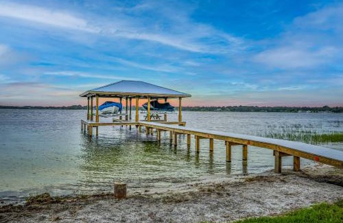 Sebring House | Uncork and Unwind You are on Lake Time
