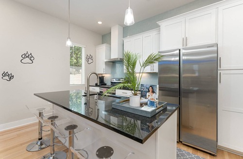Third Ward House | Unique Uptown Charlotte Oasis | Walk to BOA, Convention Center, & Uptown Attractions | Pet Friendly!