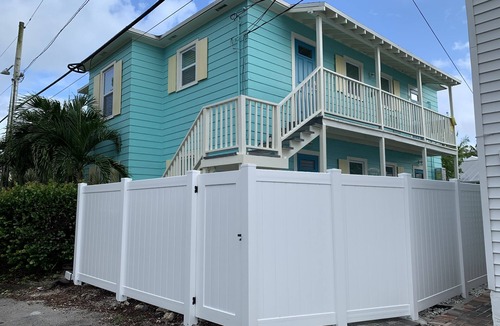 Lake Worth Apartment | Unit #1 - 2 blocks to Downtown Lake Worth Beach