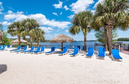 Bahama Bay Condo | Updated Luxury Condo Close To Disney