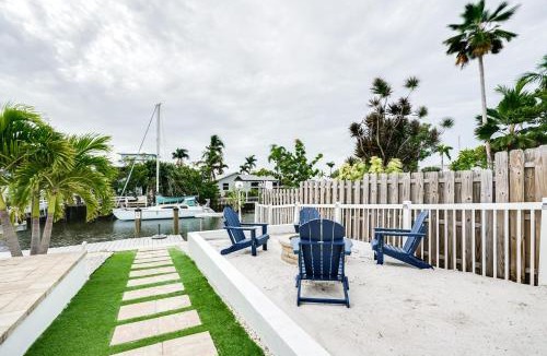 Saint James City House | Updated St James City Home on Canal w/Pool & Dock