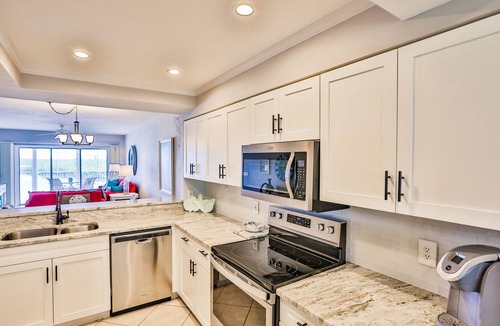 Vanderbilt Beach Condo | Updated Vanderbilt Beach Condo with Great Views.