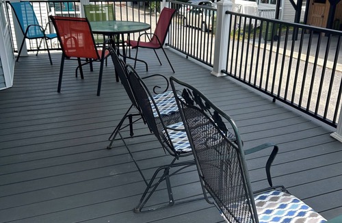 Myrtle Beach Cottage | UPDATED WITH CART. DOGS <20 LBS MUST BE PRE APPROVED, SITE 5518 SANDLAPPER LN.