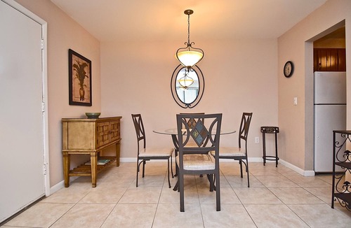Siesta Key Condo | Upgraded 1 BR/1 Bath Condo, Renovated Ground Floor Unit.