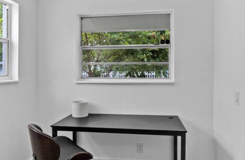 Little Haiti House | Upper Design District 3BD Home w/Jacuzzi &Backyard