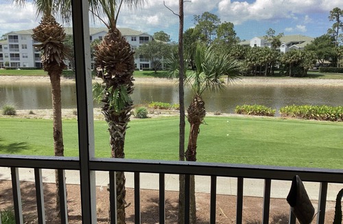 Naples Villa | Upscale 2 bedroom 2 bathrooms cozy villa, Golf Community