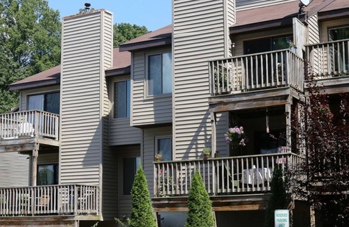 Cheat Lake House | Upscale 2BR Townhouse in Lakeview Golf Resort