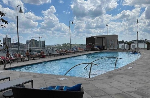 Germantown Apartment | Upscale Nashville Getaway: Resort-Style Amenities