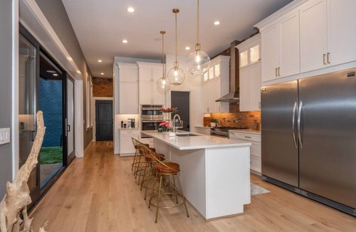 Over-the-Rhine House | Upscale OTR Stay | Iconic Besuden House