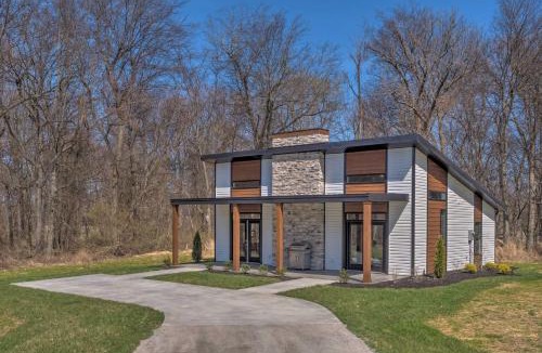 Cunningham House | Upscale & Quiet Paducah Retreat on 15 Acres!