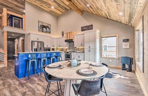 Glenwood House | Upscale Riverfront Home w/Fire Pit!