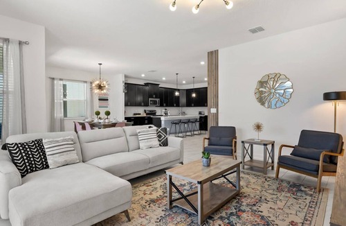 Four Corners Cottage | Upstay Championsgate Home w Pool & Hot Tub